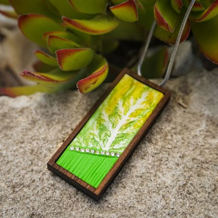 Viridia Lux medál cickafark levél lenyomatával - szőlő zöld