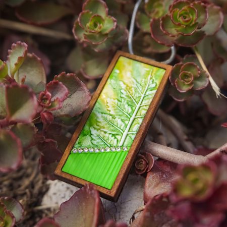 Viridia Lux medál csörgőfa levél lenyomatával - szőlő zöld